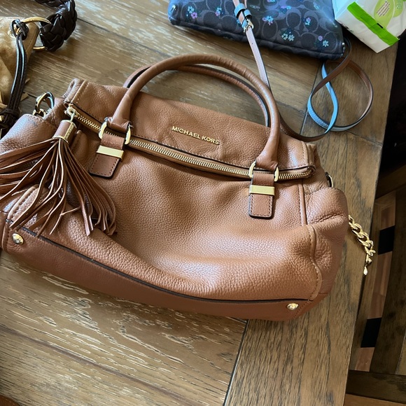 ❌SOLD❌MK purse leather - Picture 2 of 6